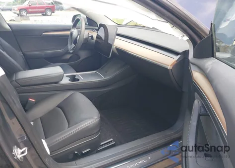 2023 Tesla Model 3 Rear-Wheel Drive из США, поврежденный, VIN 5YJ3E1EA8PF704769